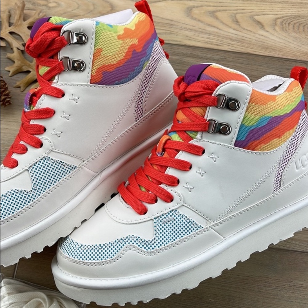 🌿UGG🌿 PRIDE HIGHLAND HI CALI COLLAGE SHOES - Picture 9 of 16